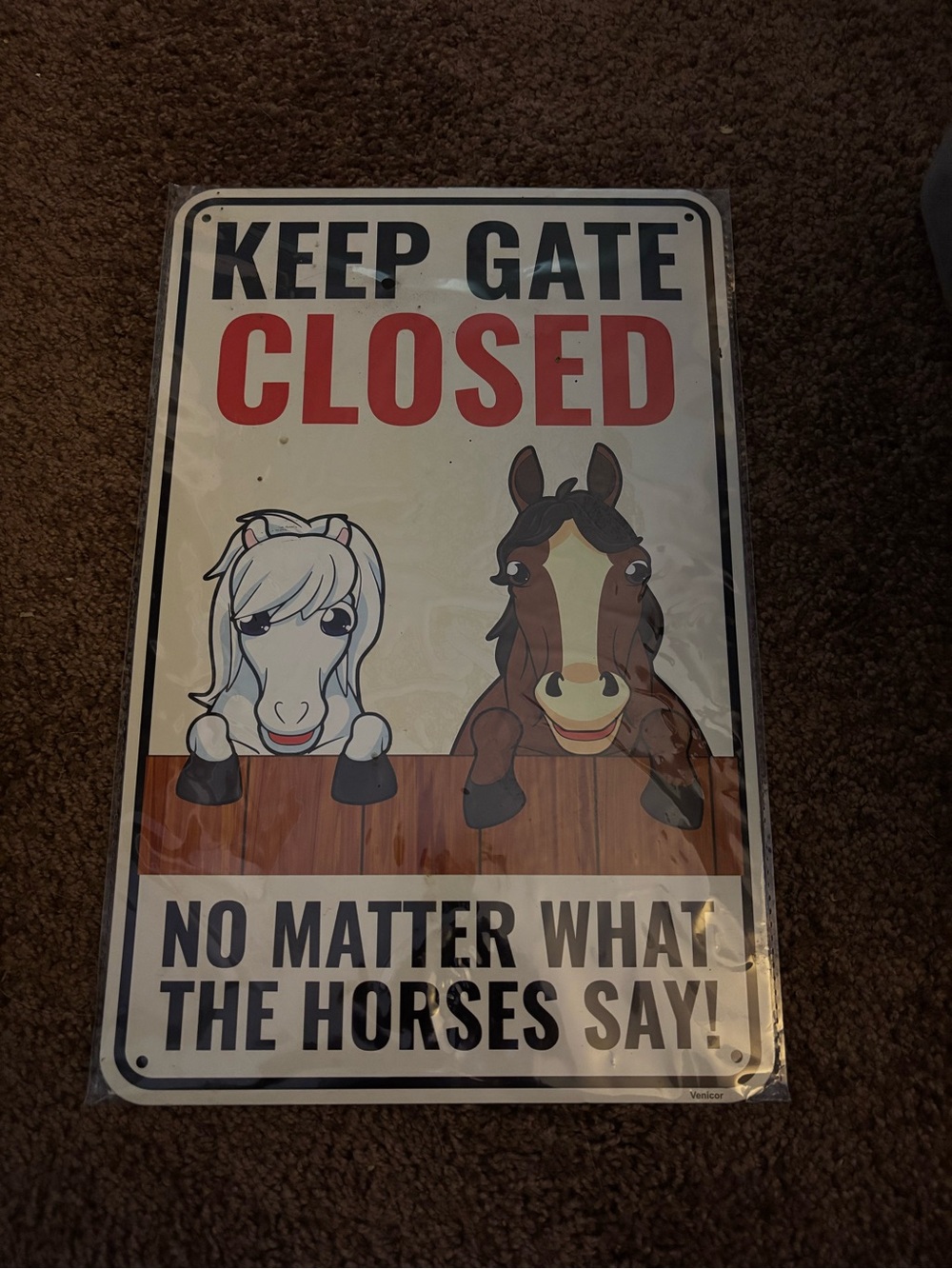 Keep Gate Closed No Matter What The Horses Say Wall Sign - White, Red, Brown - Picture 2 of 2